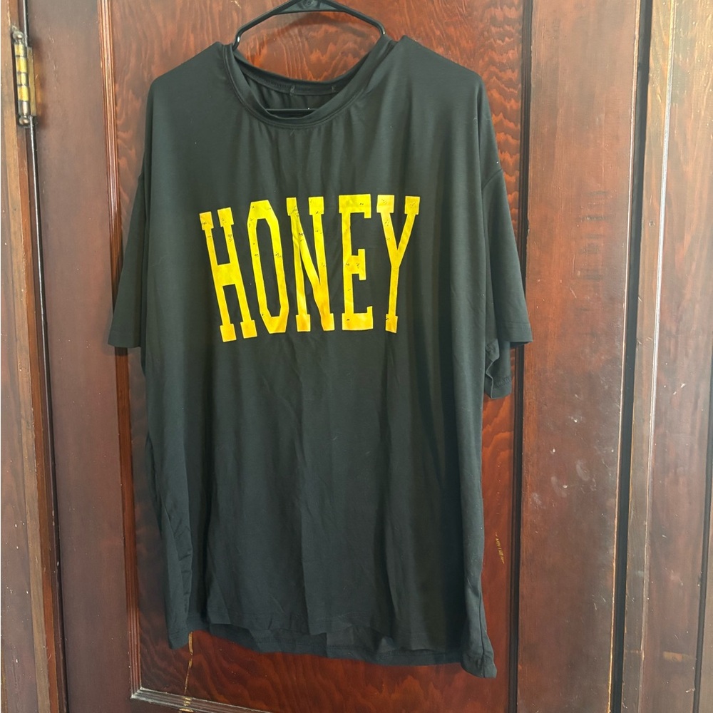 Black T-Shirt with Yellow 'HONEY' Print